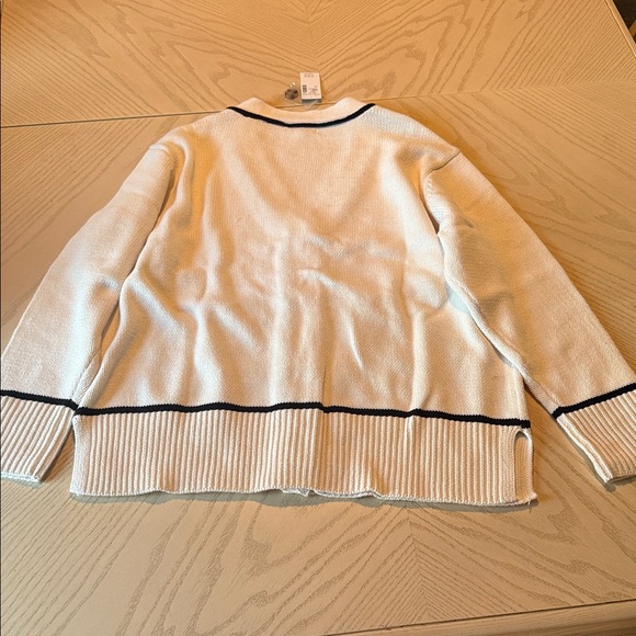 Maurices Cream and Black Floral Cardigan 🧜🏻‍♀️ - Picture 12 of 15